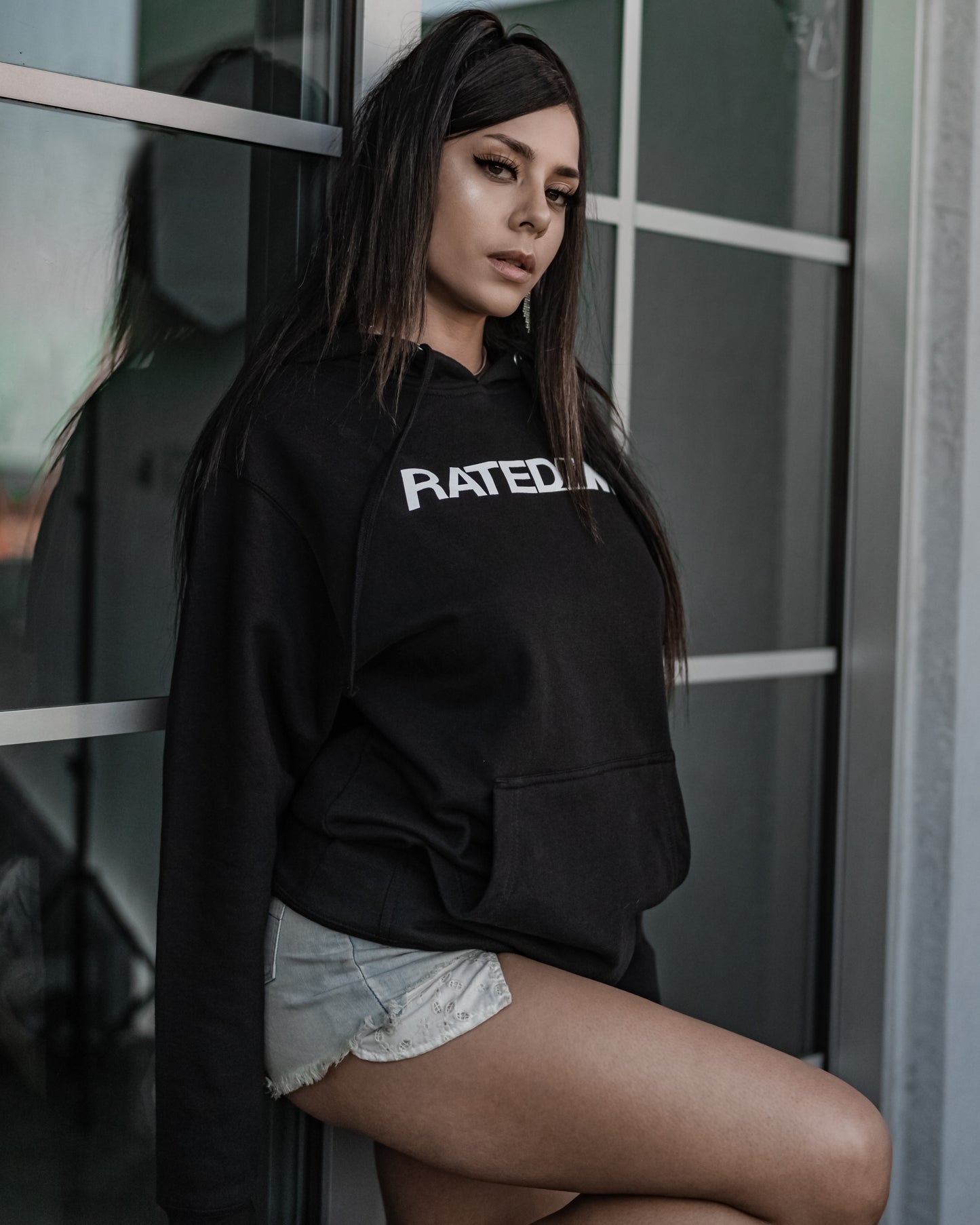 Classic Hoodie - Black