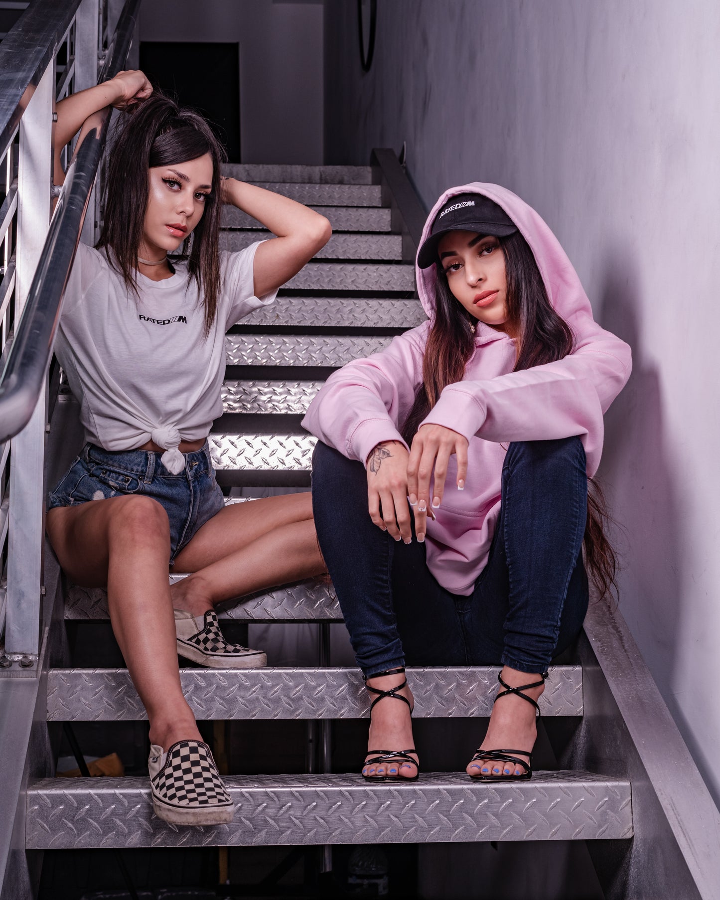Staple Hoodie - Light Pink